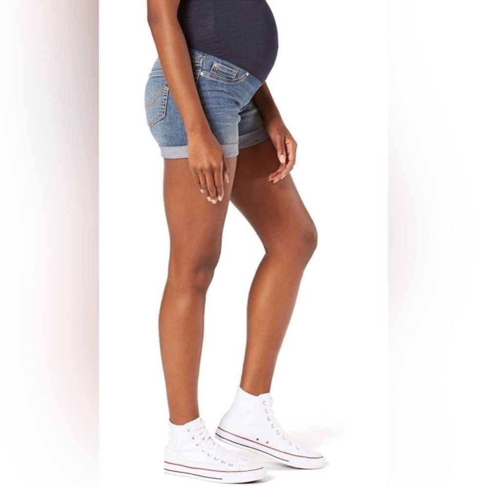 A:Glow Distressed Cuffed Maternity Jean Shorts Blue sz 8